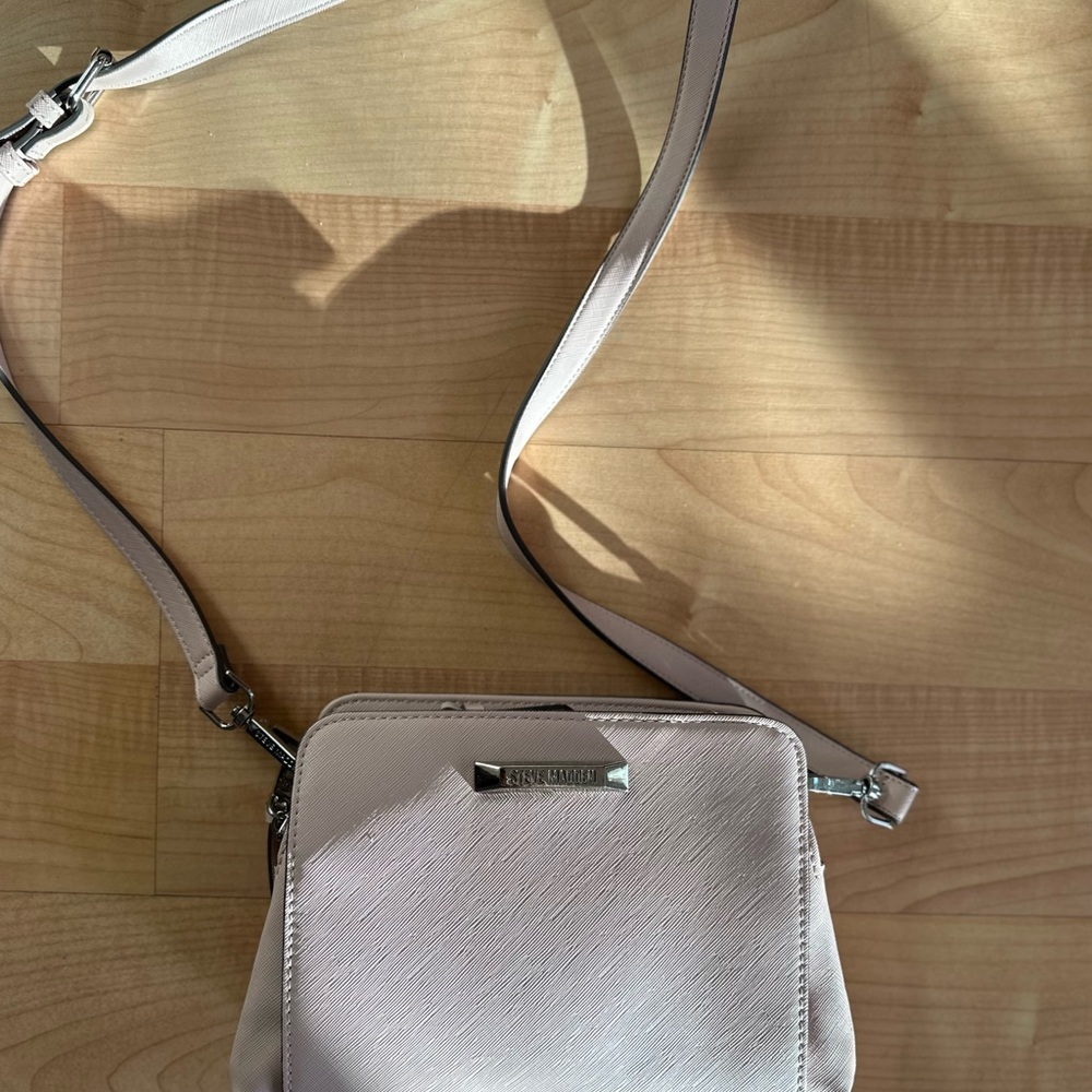 Calvin Klein Women's Crossbody Bag - Light Pink